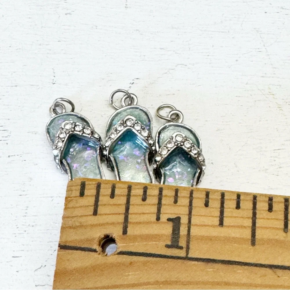 Set of 3 Abalone Shell Flip Flop Pendant Bracelet Rhinestone Charms Silver Tone - Picture 9 of 9